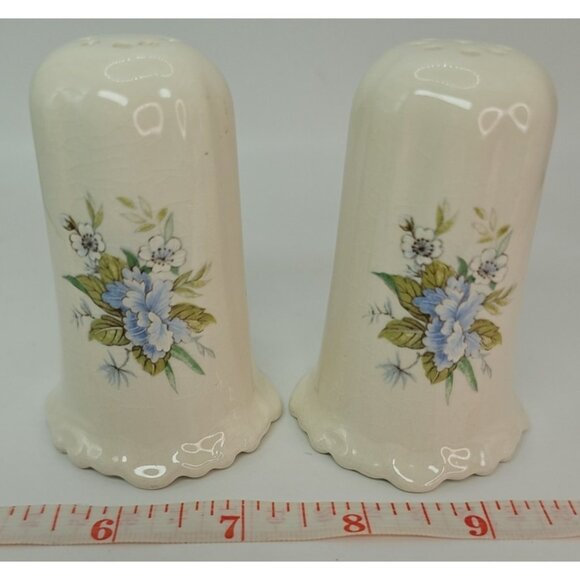 Vintage Salt and Pepper Shakers Ceramic White with Floral Motif 2 1/2" x 2" - Picture 8 of 12